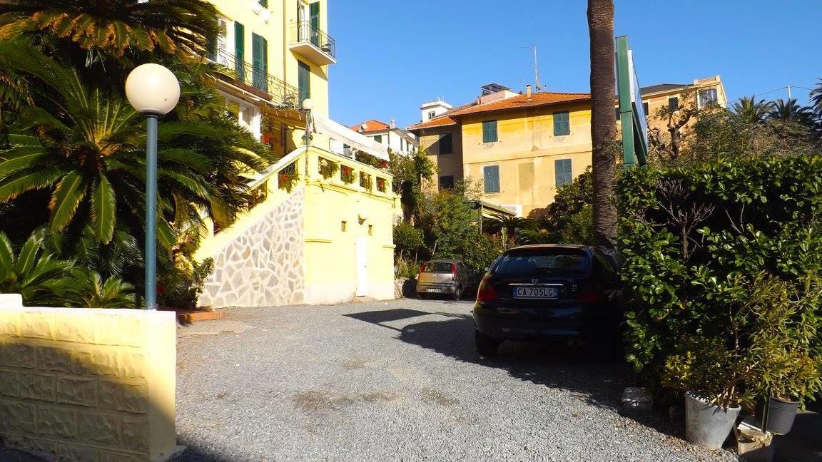 Hotel Azzurro Varazze Exterior photo
